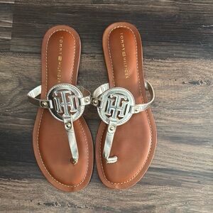 Cognac Silver Metallic Sandals with Medallion Flat Sole